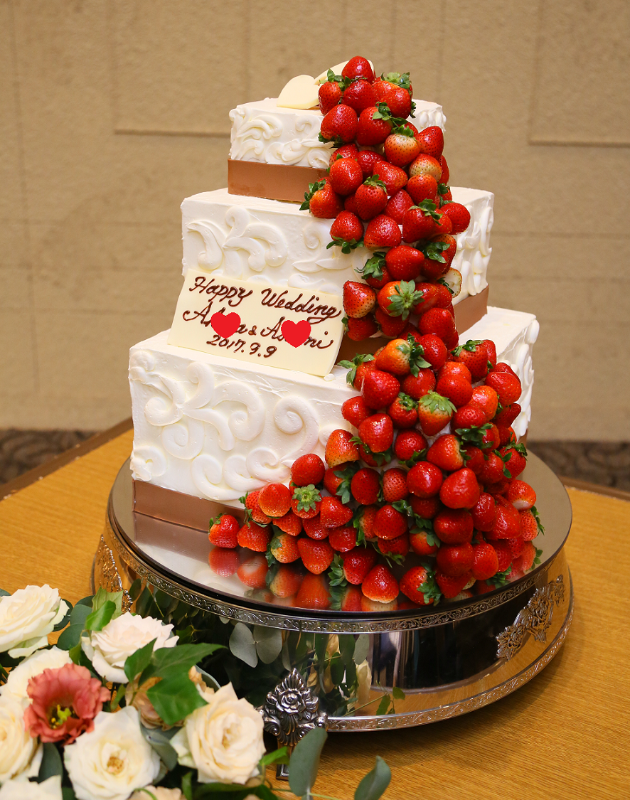 と ってもかわいいウェディングケーキ マリエール太田 群馬県太田市の結婚式場 披露宴会場 挙式