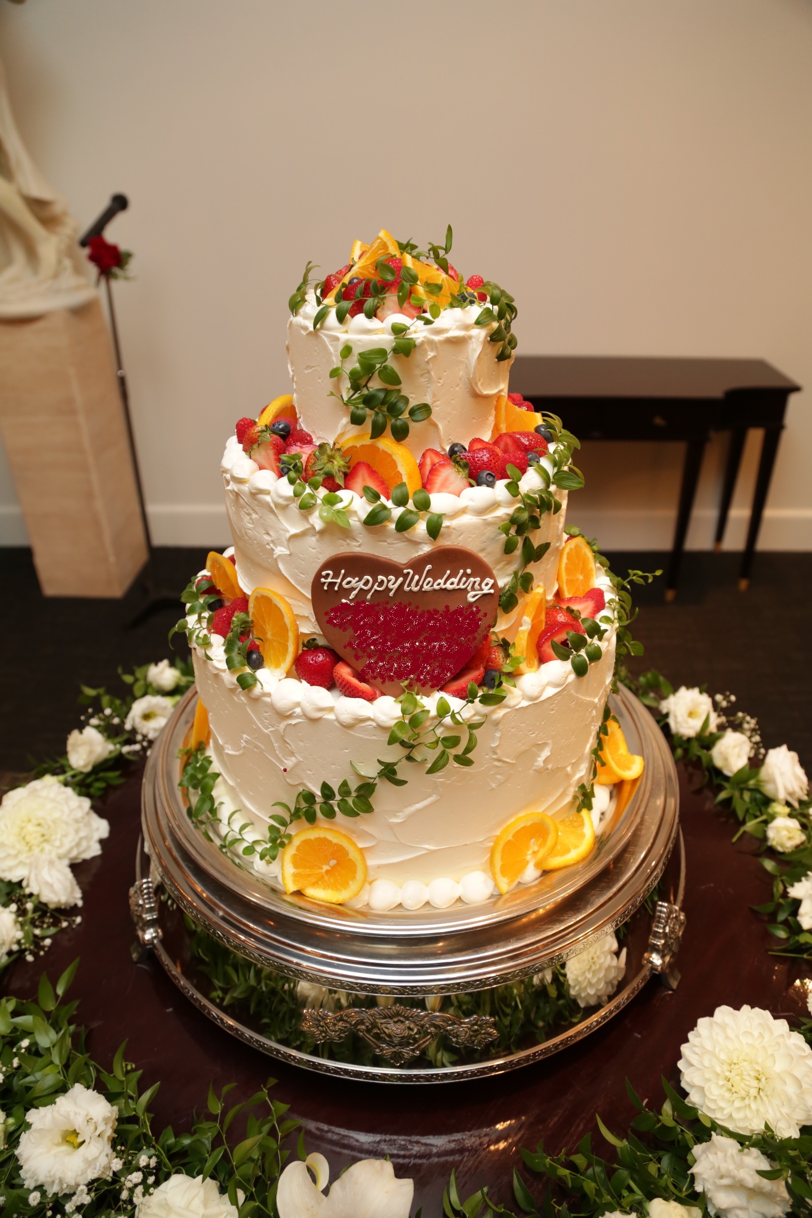 グリーン フルーツ のおしゃれウェディングケーキ マリエール太田 群馬県太田市の結婚式場 披露宴会場 挙式
