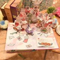 お部屋に入るとそこはアリスの世界♪